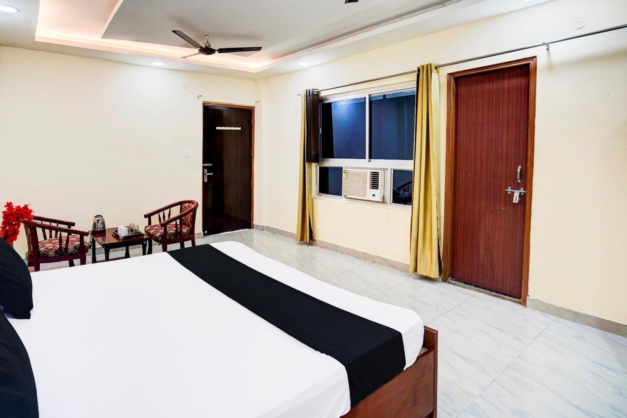 Raebareli Hotel O Nova Resorts & Luxury Farm מראה חיצוני תמונה